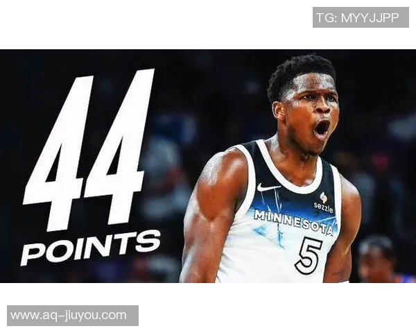 爱德华兹单节狂砍19分太阳全队仅得19分显差距